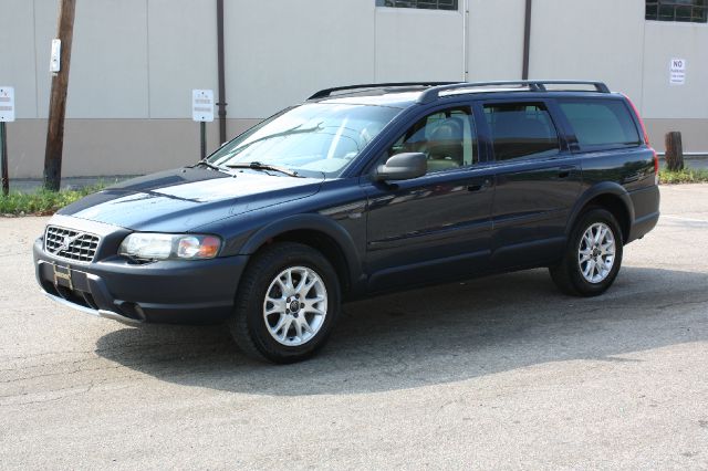 Volvo XC70 2004 photo 1