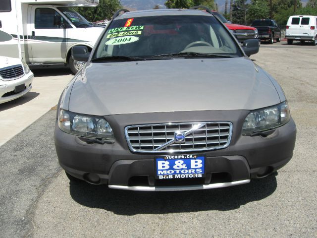 Volvo XC70 LE 4D Passenger Van SUV