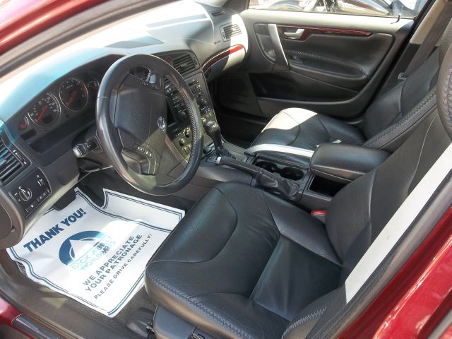 Volvo XC70 2004 photo 1