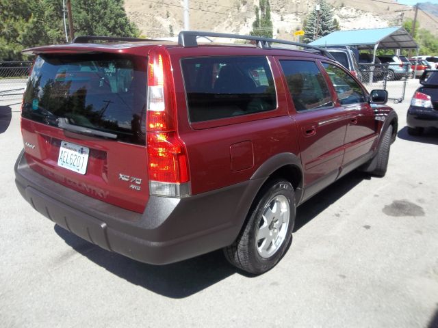 Volvo XC70 2004 photo 9