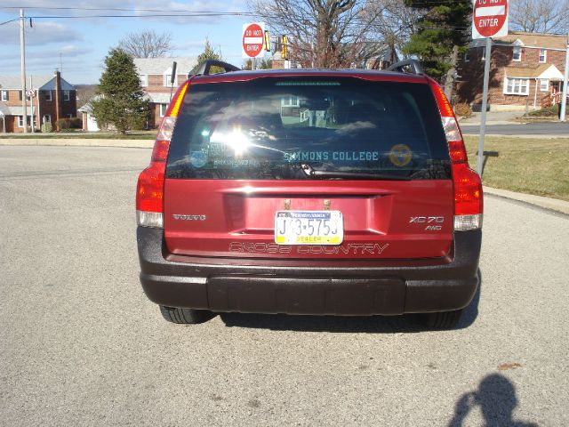 Volvo XC70 2004 photo 2