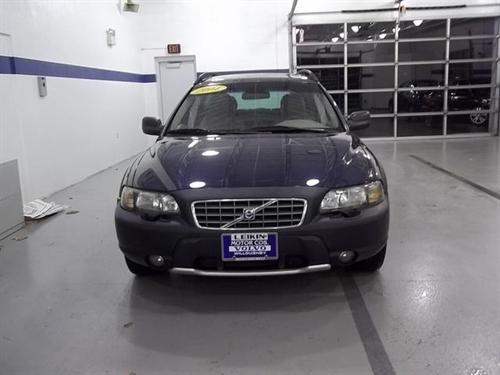 Volvo XC70 2004 photo 1