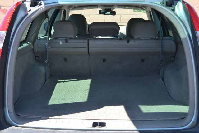 Volvo XC70 2004 photo 1