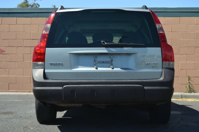 Volvo XC70 2004 photo 3