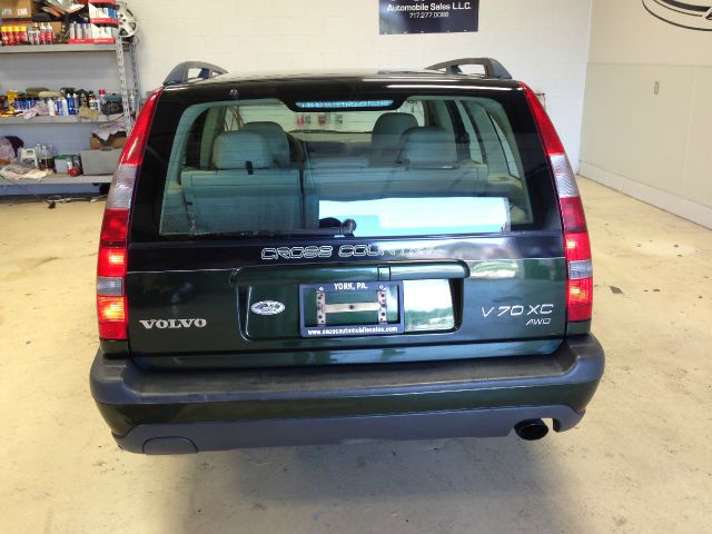 Volvo XC70 2004 photo 4