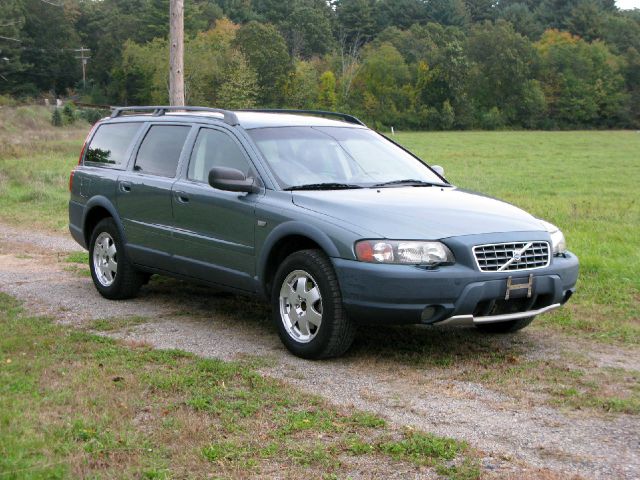 Volvo XC70 2004 photo 3
