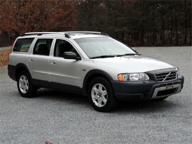 Volvo XC70 2005 photo 2