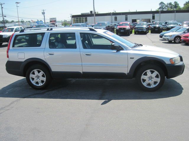 Volvo XC70 2005 photo 3