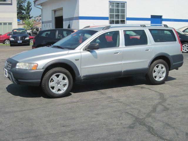 Volvo XC70 2005 photo 4