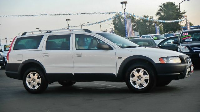 Volvo XC70 2006 photo 3