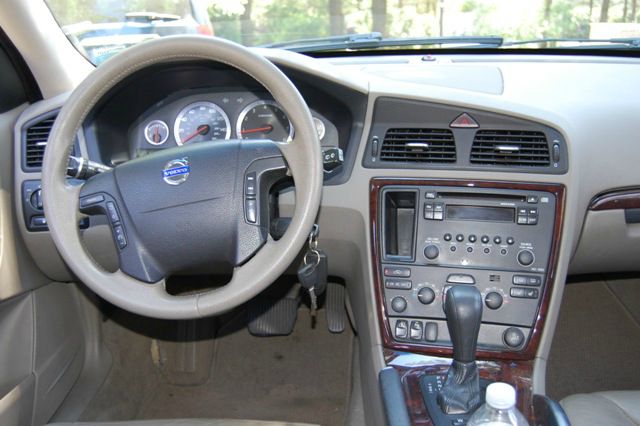 Volvo XC70 2007 photo 14