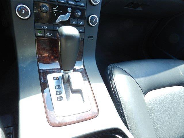 Volvo XC70 2008 photo 1