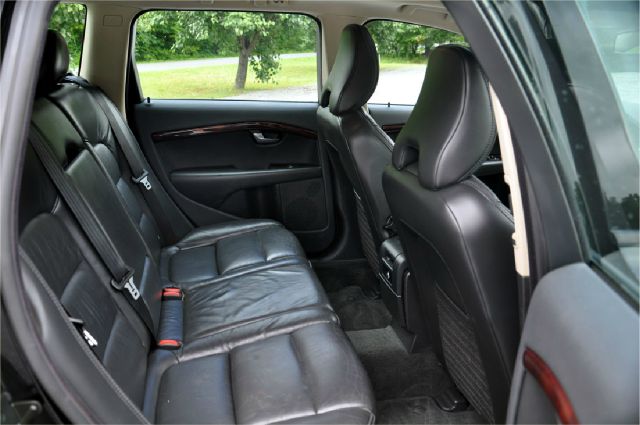 Volvo XC70 2008 photo 11