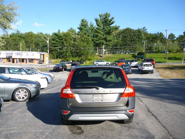 Volvo XC70 2008 photo 2