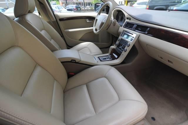 Volvo XC70 2008 photo 10