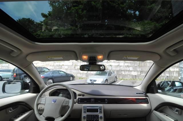 Volvo XC70 2008 photo 11