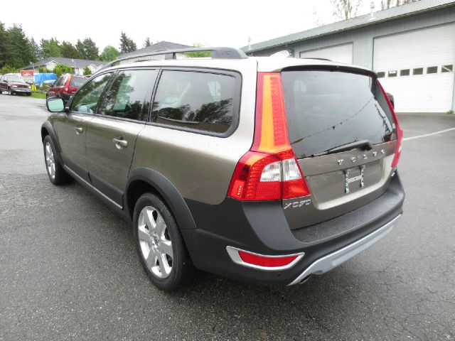Volvo XC70 2009 photo 18