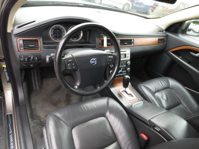 Volvo XC70 2009 photo 19