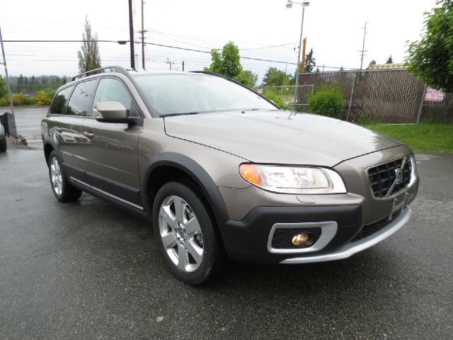 Volvo XC70 2009 photo 20