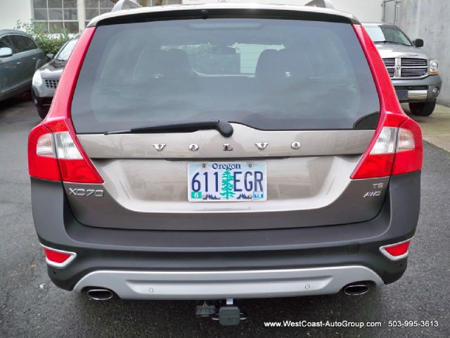 Volvo XC70 2009 photo 3