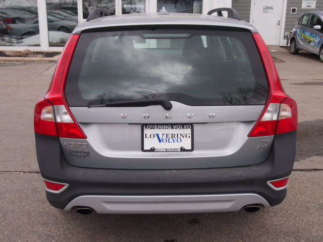 Volvo XC70 2009 photo 5