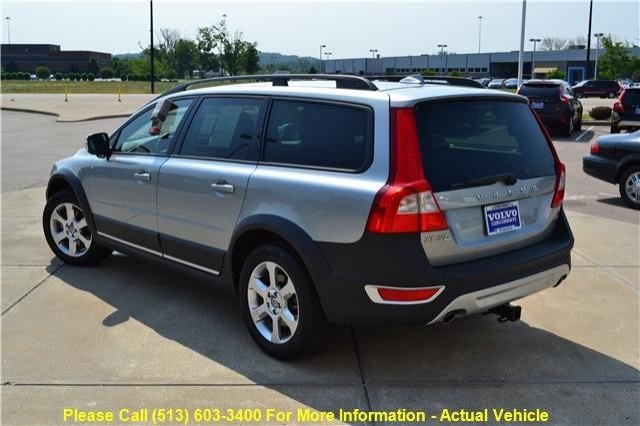 Volvo XC70 2009 photo 3