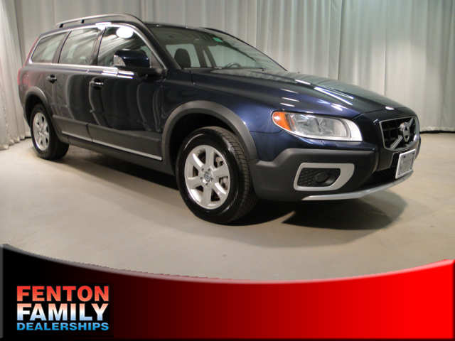 Volvo XC70 Base Unspecified