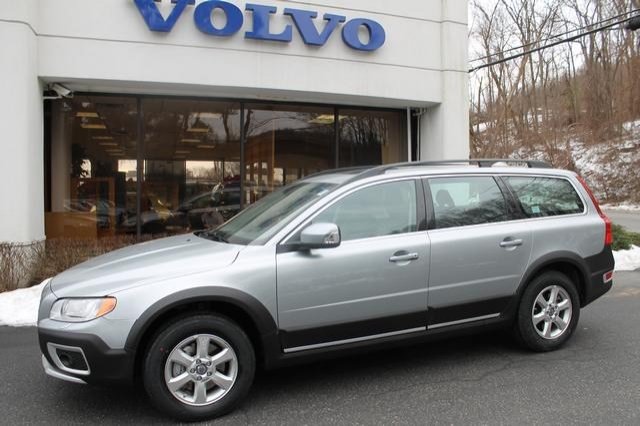 Volvo XC70 2010 photo 3