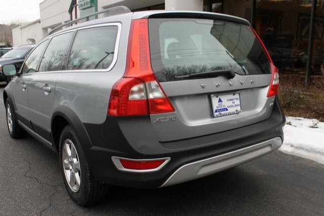Volvo XC70 2010 photo 5
