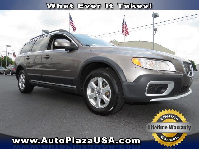 Volvo XC70 Reg Cab 133 Inch WB Truck SUV