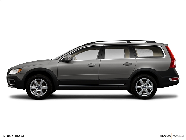 Volvo XC70 2010 photo 2