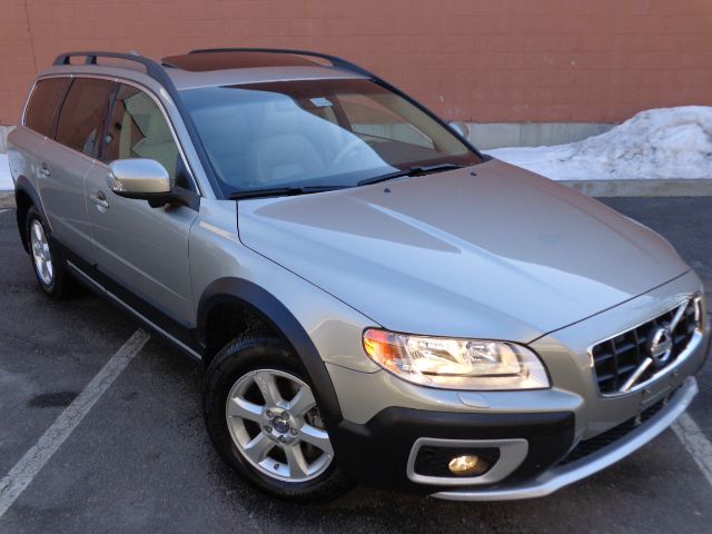 Volvo XC70 2011 photo 4