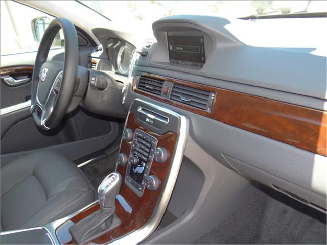 Volvo XC70 2013 photo 4