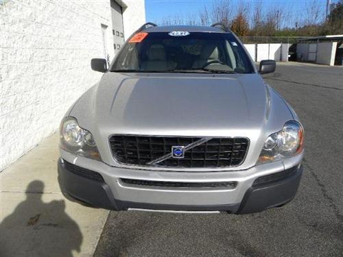 Volvo XC90 2003 photo 2