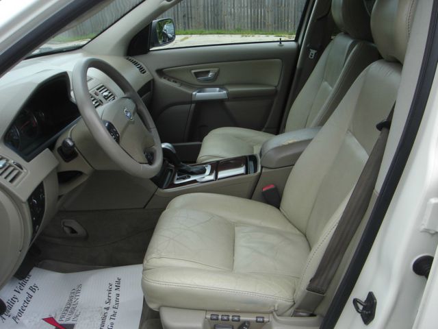 Volvo XC90 2003 photo 4