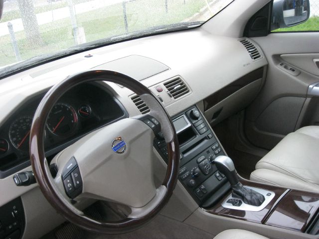 Volvo XC90 2003 photo 1