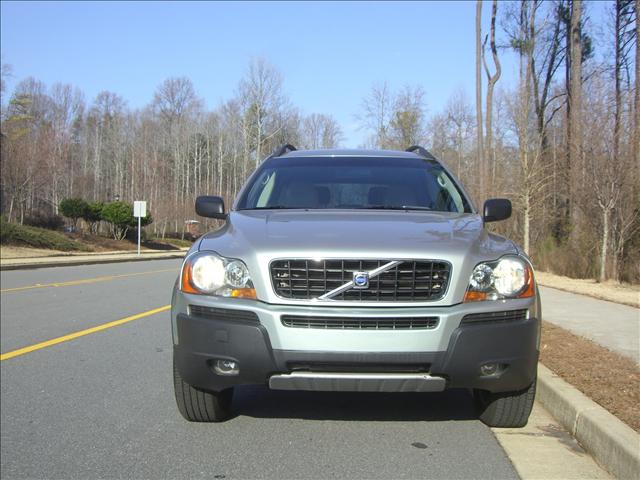 Volvo XC90 2004 photo 1