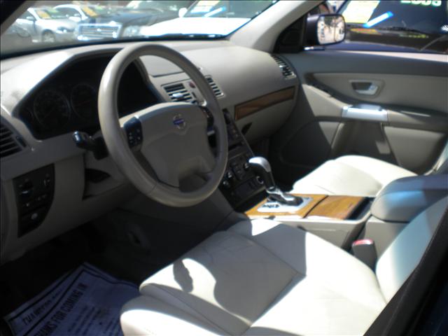 Volvo XC90 2004 photo 2