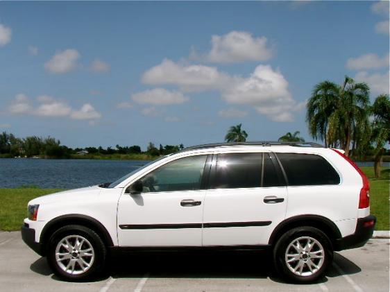 Volvo XC90 2004 photo 1