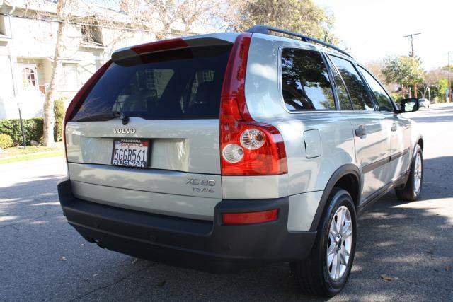 Volvo XC90 2004 photo 2