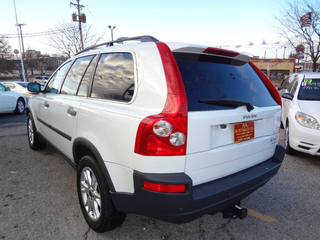 Volvo XC90 2004 photo 2