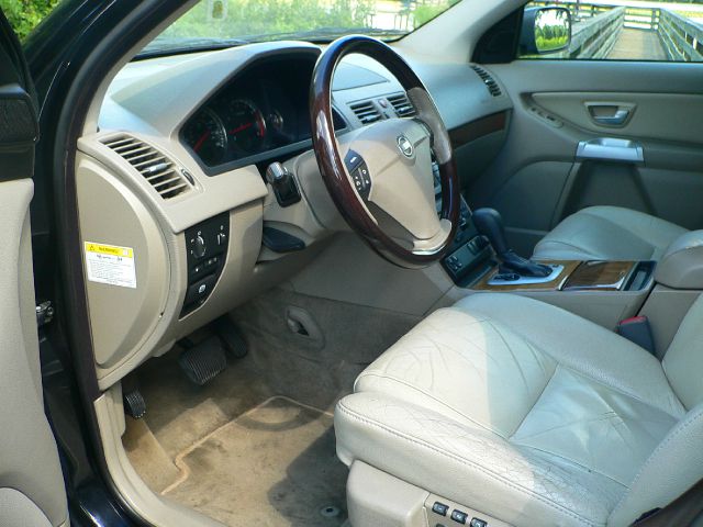 Volvo XC90 2004 photo 2