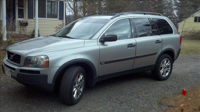 Volvo XC90 2004 photo 2