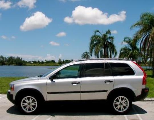 Volvo XC90 2004 photo 1