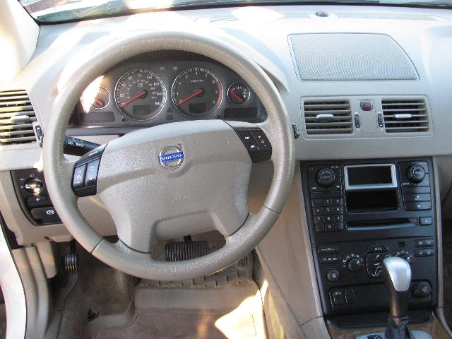 Volvo XC90 2004 photo 5