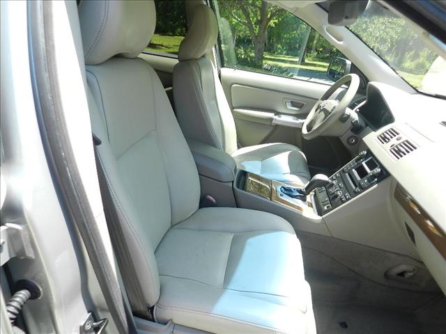 Volvo XC90 2004 photo 7