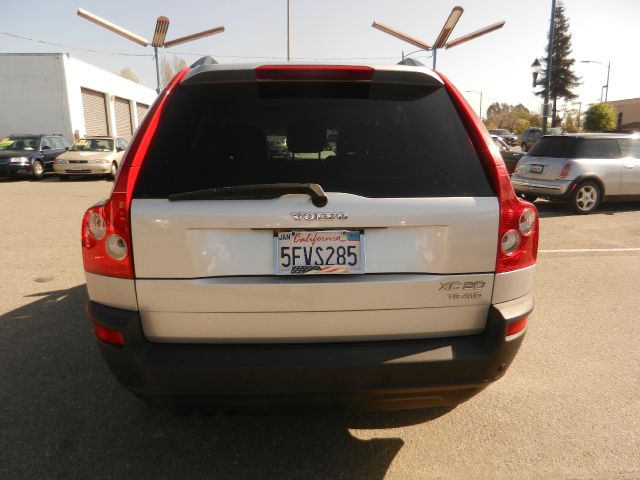 Volvo XC90 2004 photo 2