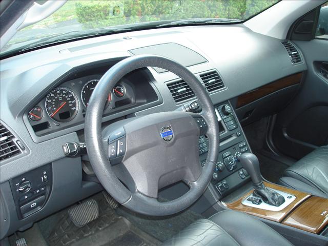 Volvo XC90 2004 photo 3