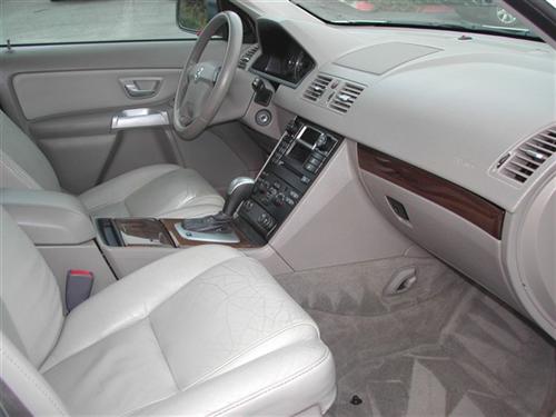Volvo XC90 2004 photo 4