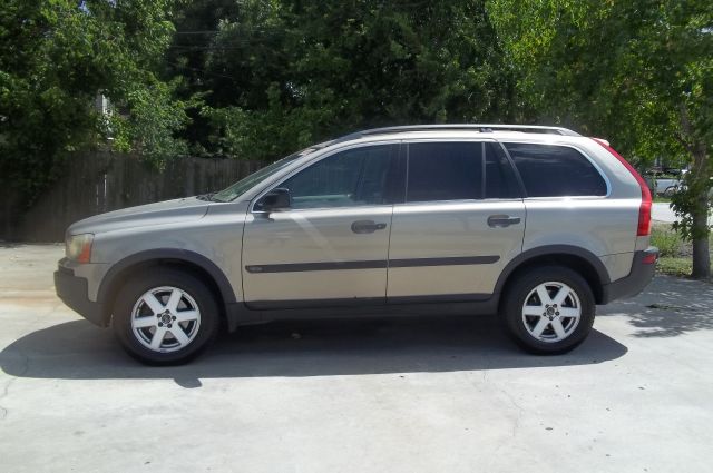 Volvo XC90 2004 photo 2